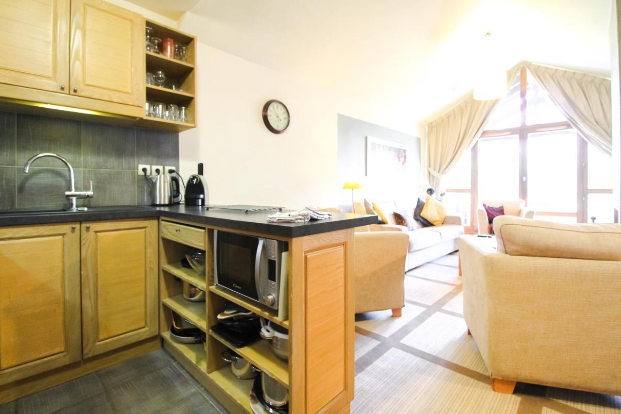 Exceptional 3 Bed Penthouse With Fireplace And Stunning Views แฟลน ภายนอก รูปภาพ