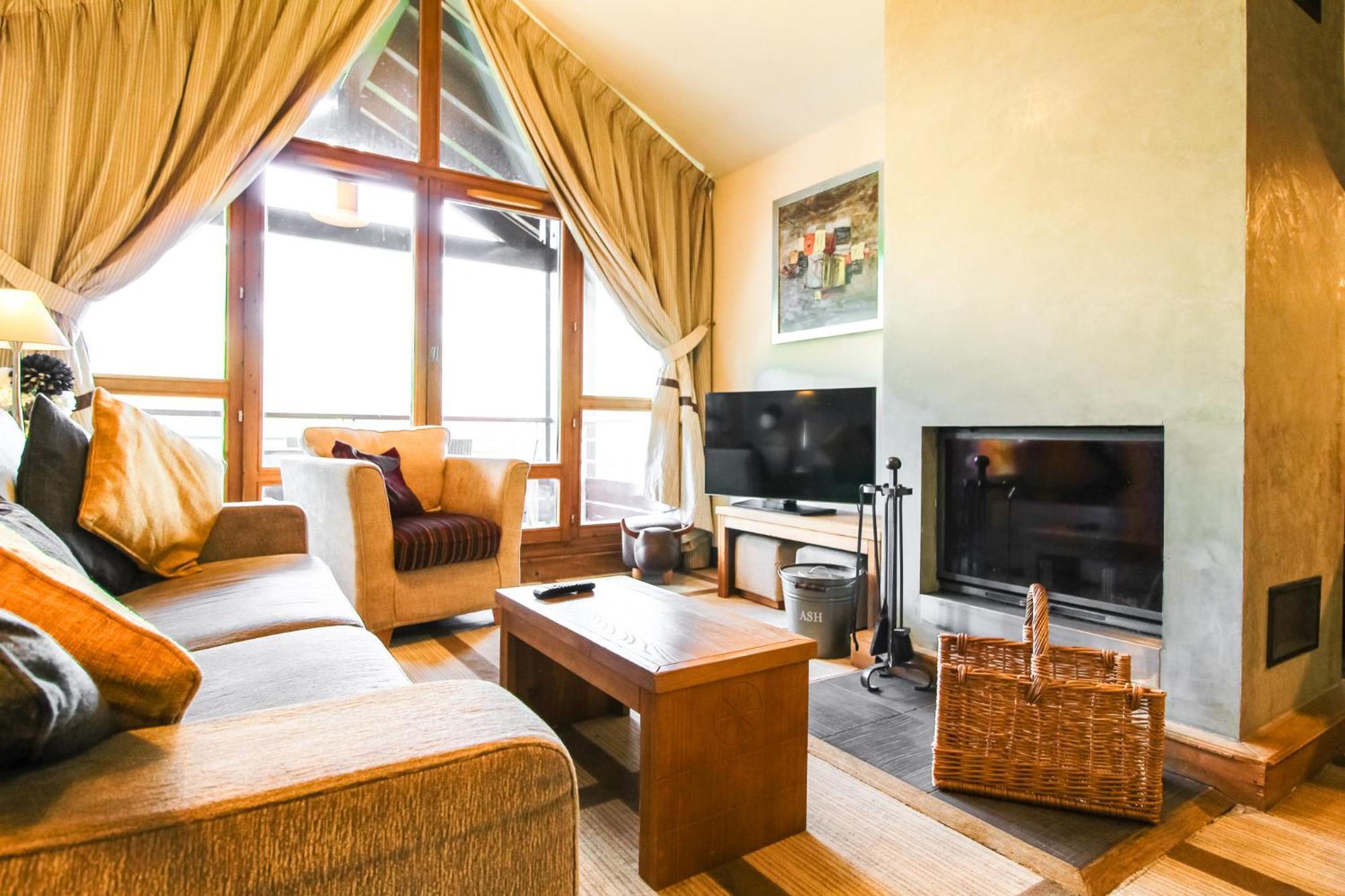 Exceptional 3 Bed Penthouse With Fireplace And Stunning Views แฟลน ภายนอก รูปภาพ