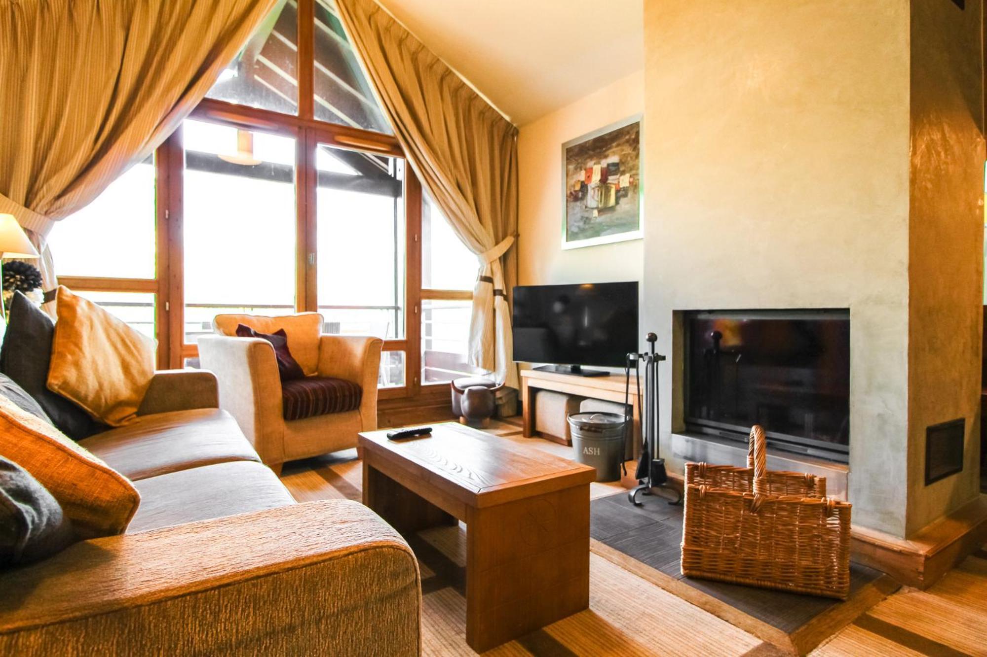 Exceptional 3 Bed Penthouse With Fireplace And Stunning Views แฟลน ภายนอก รูปภาพ