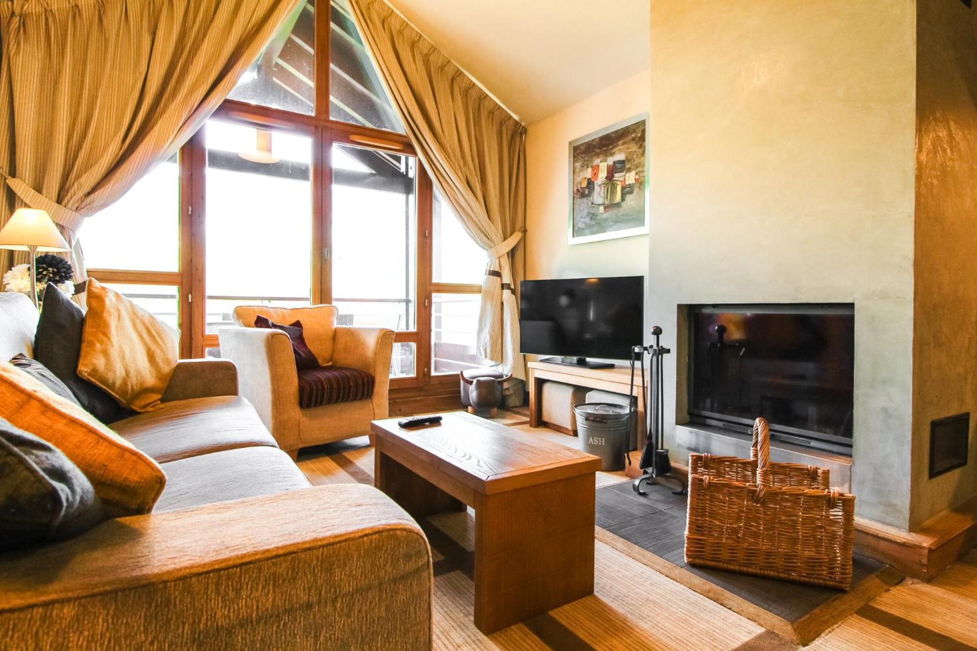 Exceptional 3 Bed Penthouse With Fireplace And Stunning Views แฟลน ภายนอก รูปภาพ